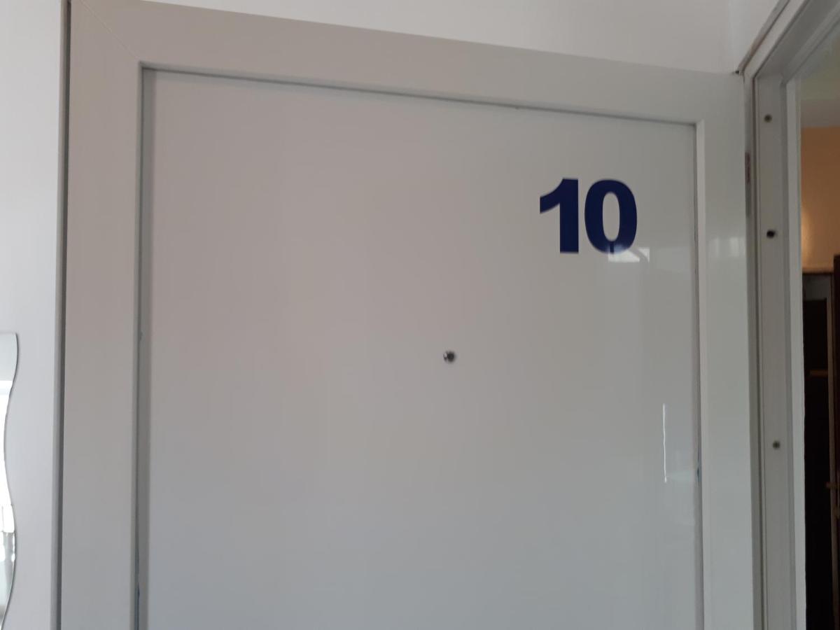 Dejan Apartment4-Top Centar Pula Eksteriør billede