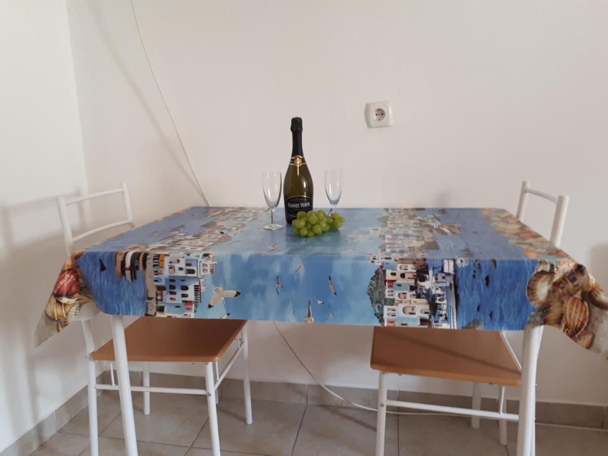Dejan Apartment4-Top Centar Pula Eksteriør billede